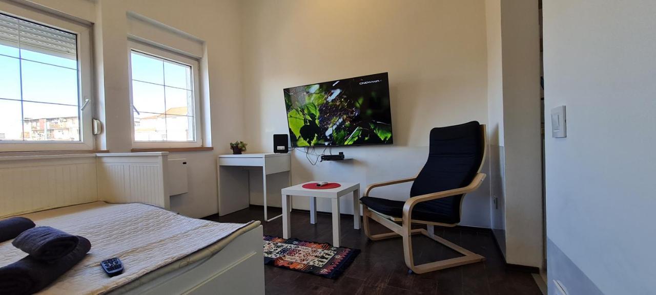 Ferienwohnung St. Marcus Belgrad Exterior foto